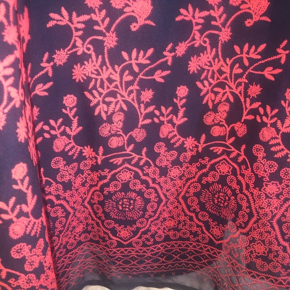 Signature Sheer flowing 3/4 Quarter Long Dress - Picture 5 of 14